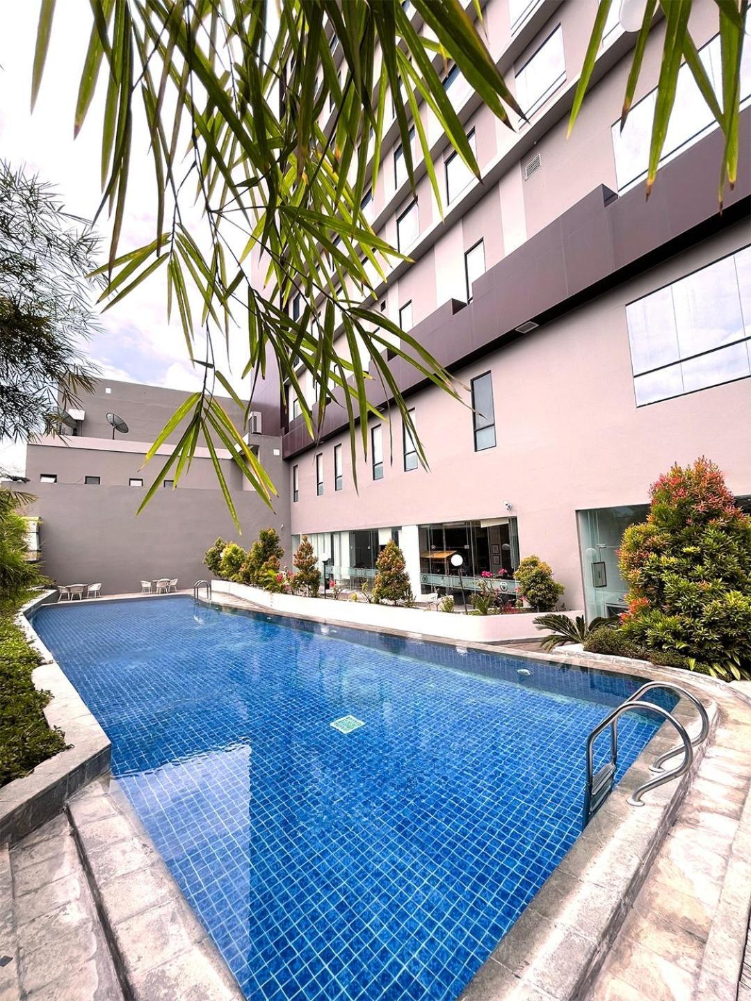 Hotel Suni Abepura Jayapura Exterior foto